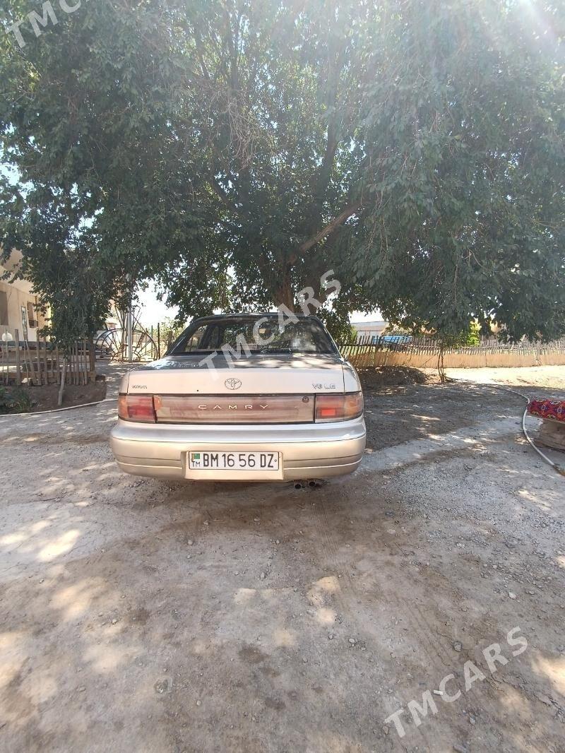 Toyota Camry 1994 - 50 000 TMT - Türkmenbaşy etr. - img 3