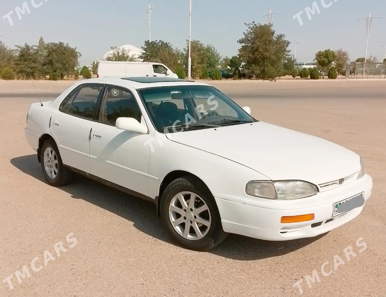 Toyota Camry 1995 - 70 000 TMT - Мары - img 6