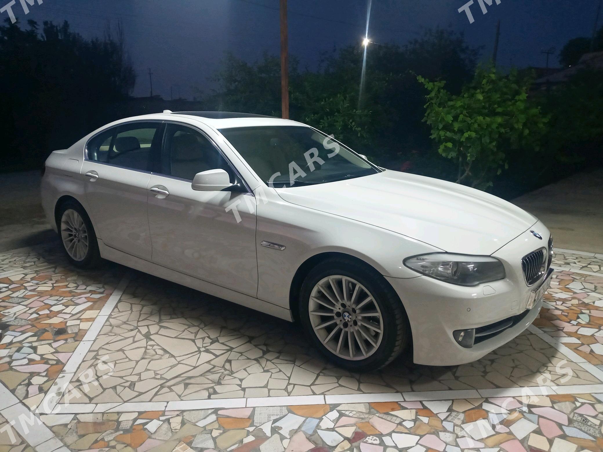 BMW F10 2012 - 280 000 TMT - Туркменабат - img 3