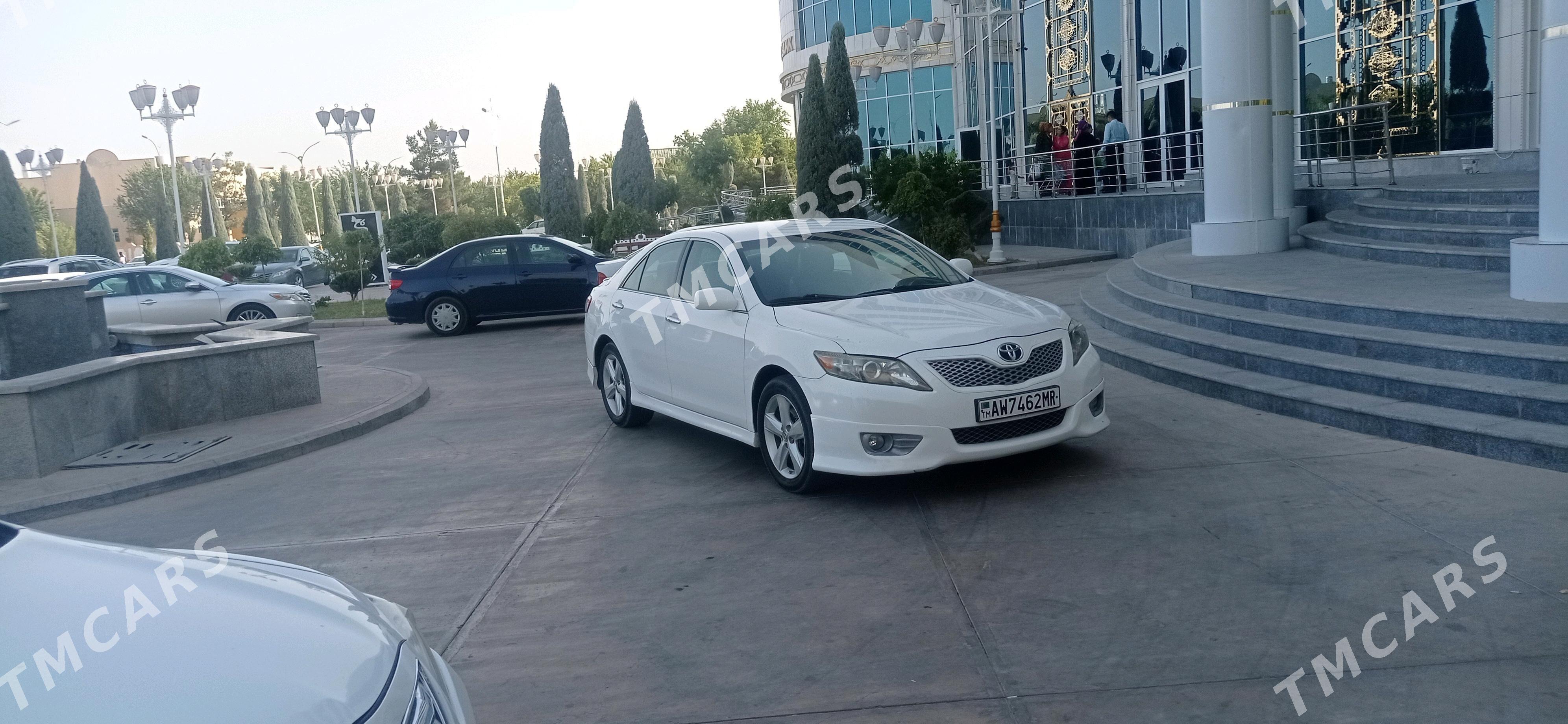 Toyota Camry 2011 - 157 000 TMT - Мары - img 6