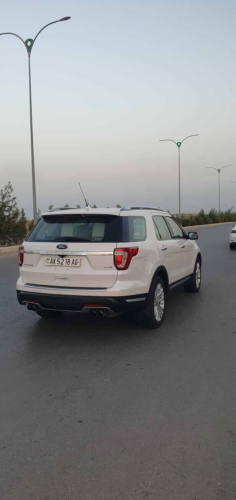 Ford Explorer 2018 - 420 000 TMT - Parahat 7 - img 5