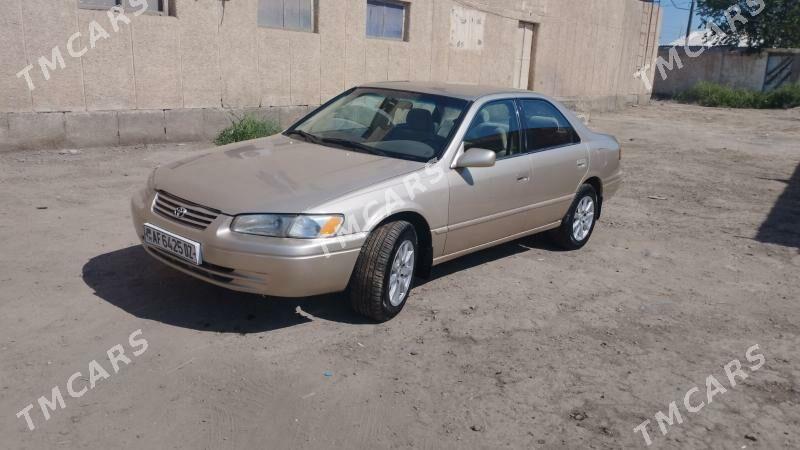 Toyota Camry 1998 - 110 000 TMT - Гурбансолтан Едже - img 3