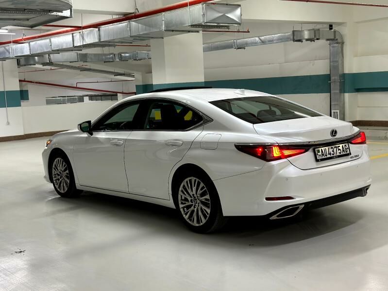 Lexus ES 350 2021 - 540 000 TMT - Мир 7 - img 4