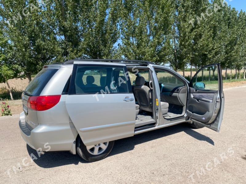 Toyota Sienna 2008 - 190 000 TMT - Дашогуз - img 5