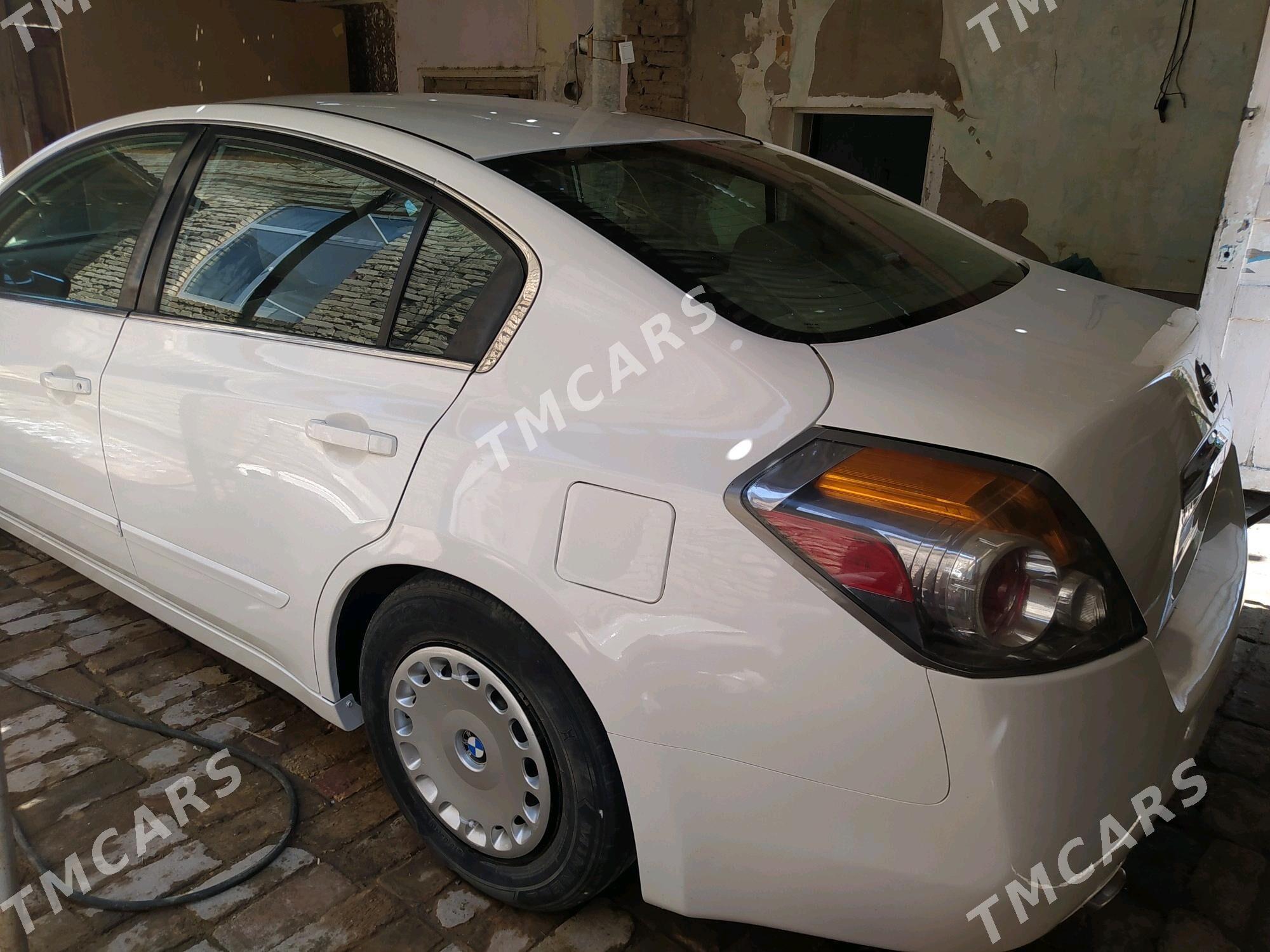 Nissan Altima 2010 - 60 000 TMT - Туркменабат - img 3