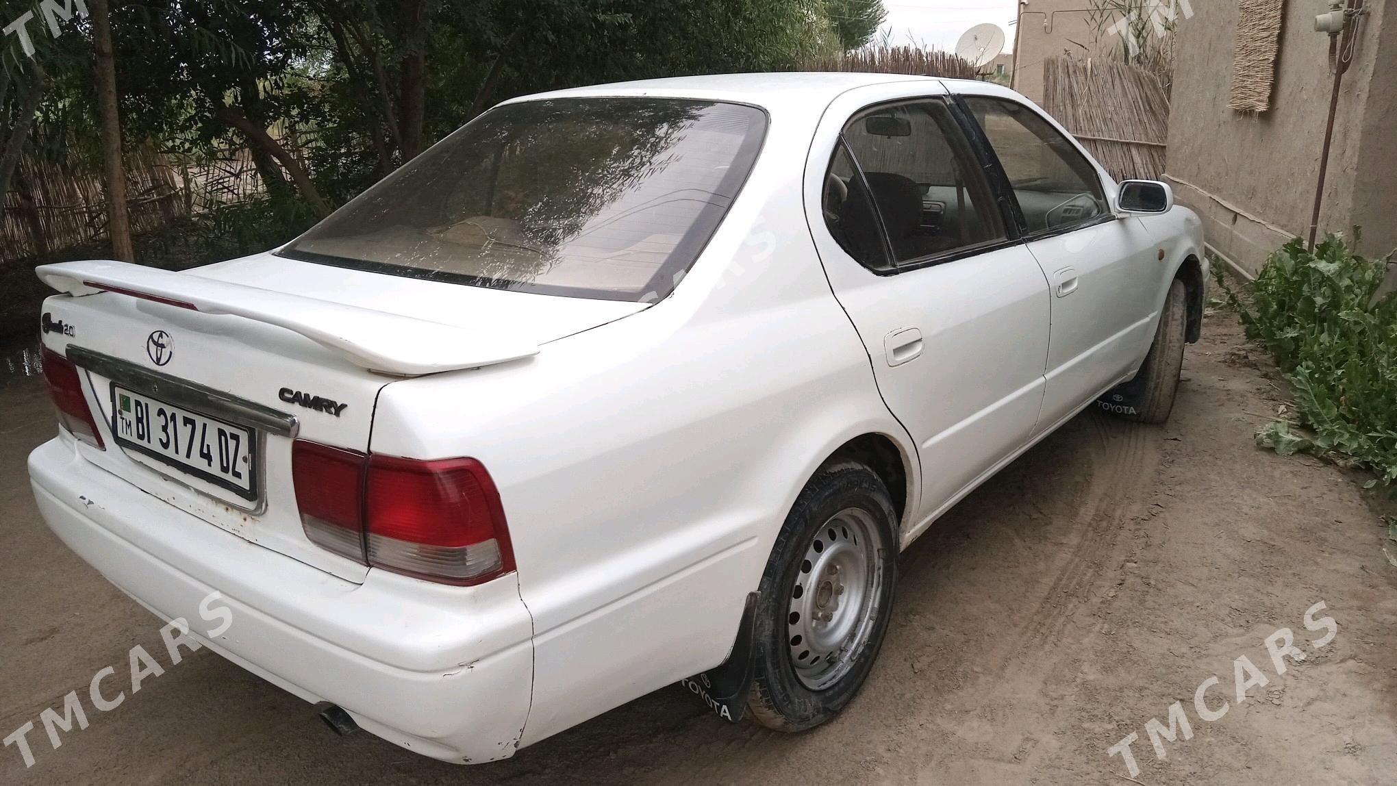 Toyota Vista 1994 - 35 000 TMT - Türkmenbaşy etr. - img 2