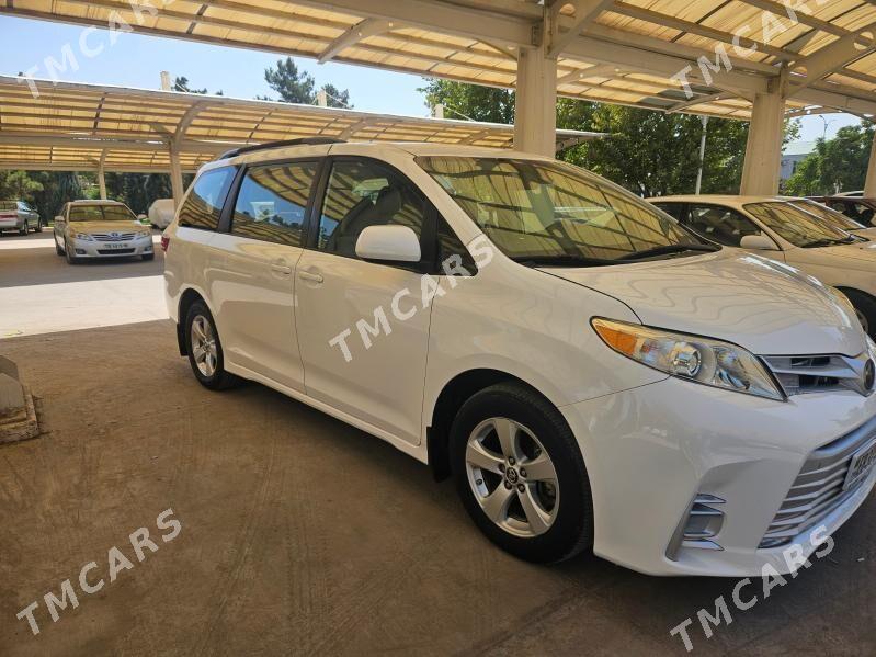 Toyota Sienna 2019 - 316 000 TMT - Мары - img 6