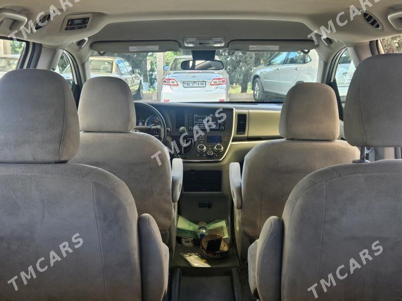 Toyota Sienna 2019 - 316 000 TMT - Мары - img 10