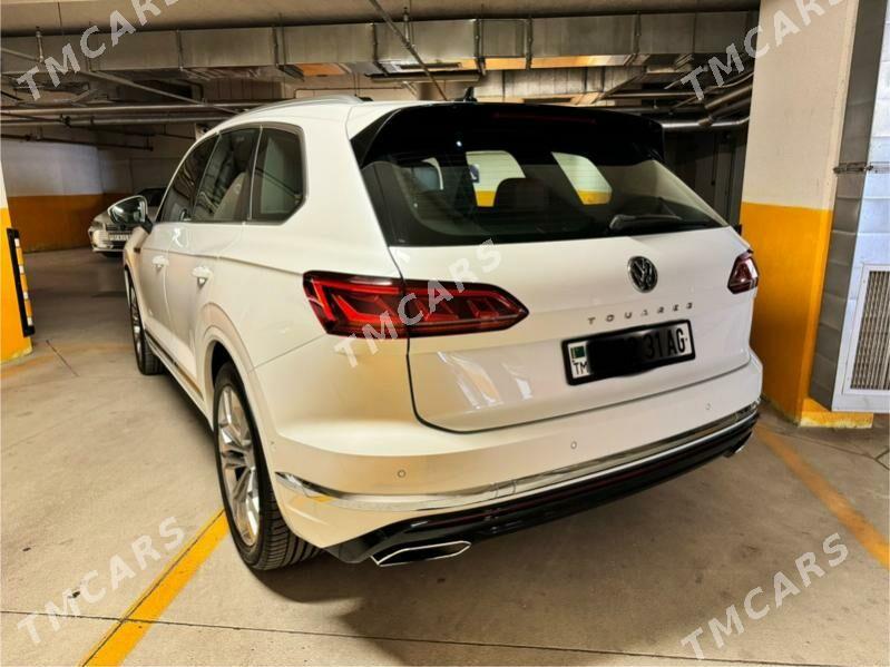 Volkswagen Touareg 2019 - 1 385 000 TMT - Ашхабад - img 2