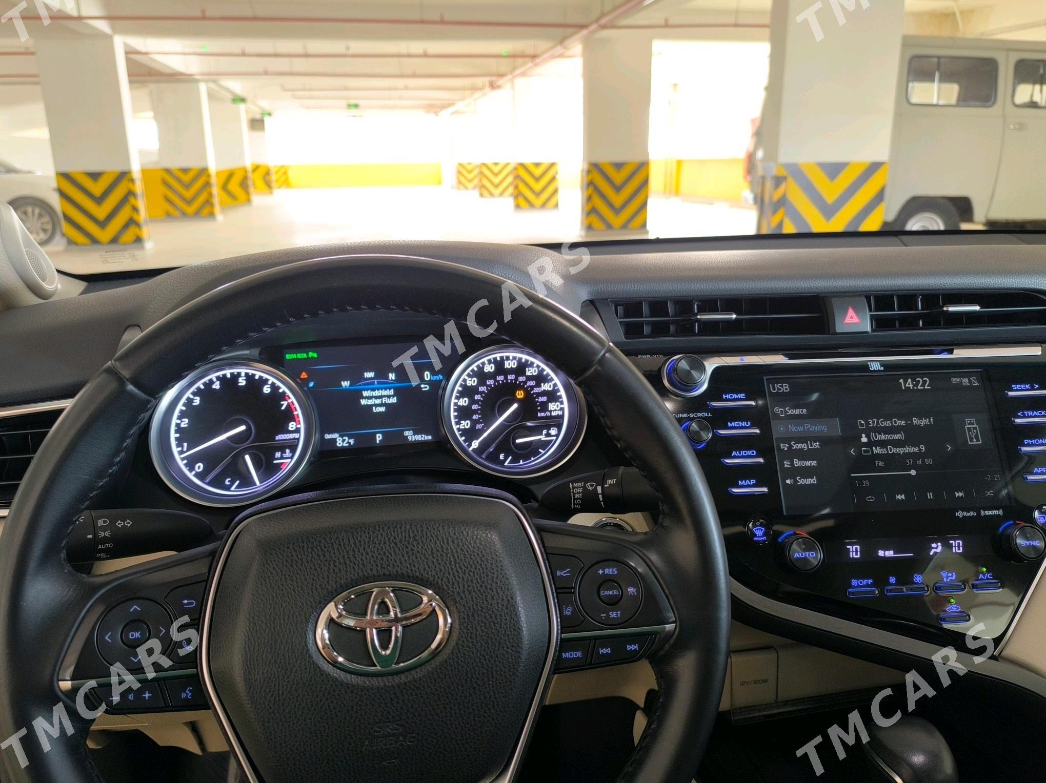 Toyota Camry 2018 - 458 000 TMT - Podwoýski köç. (Bitarap Türkmenistan şaýoly) - img 8
