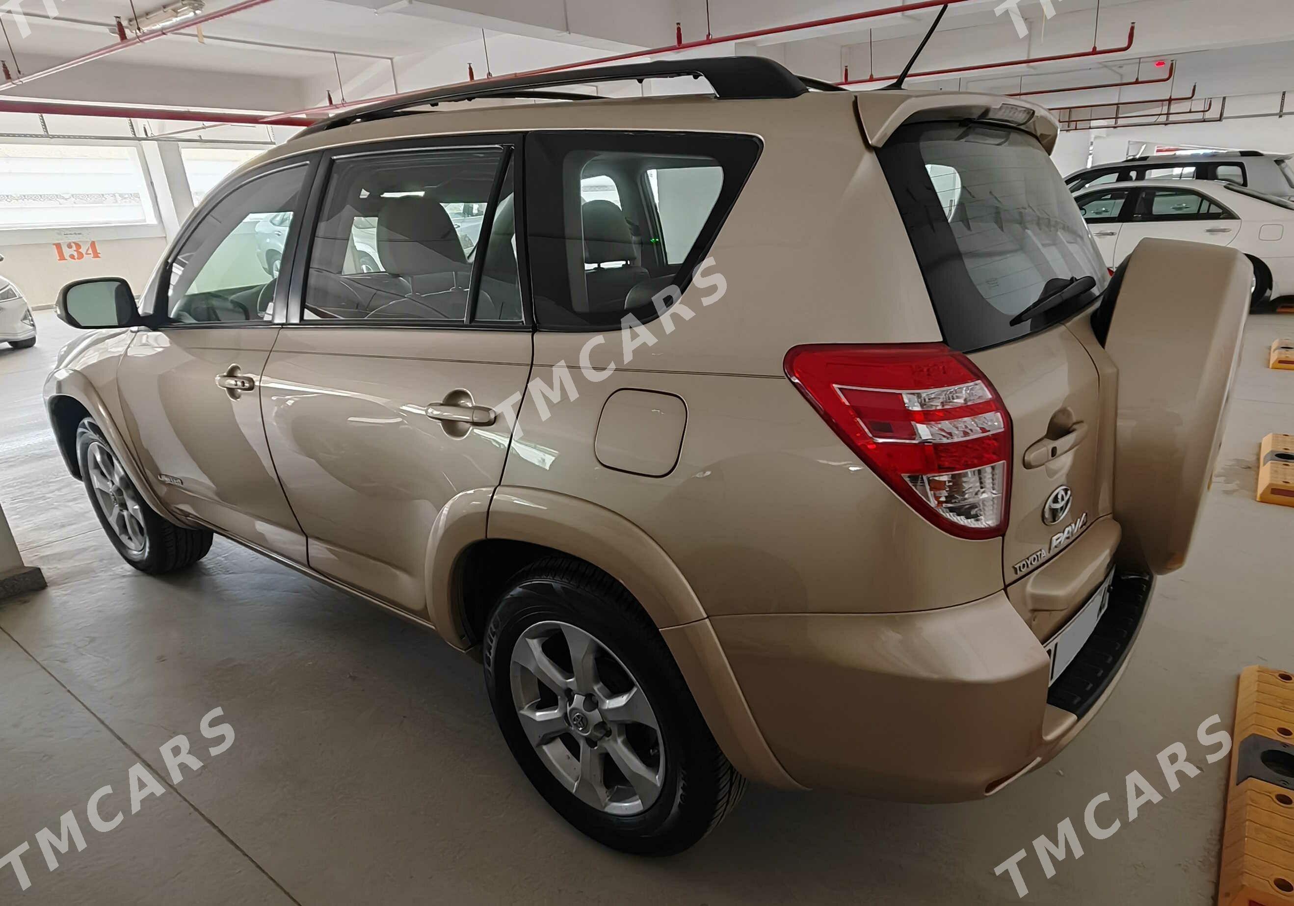 Toyota RAV4 2010 - 185 000 TMT - Aşgabat - img 4