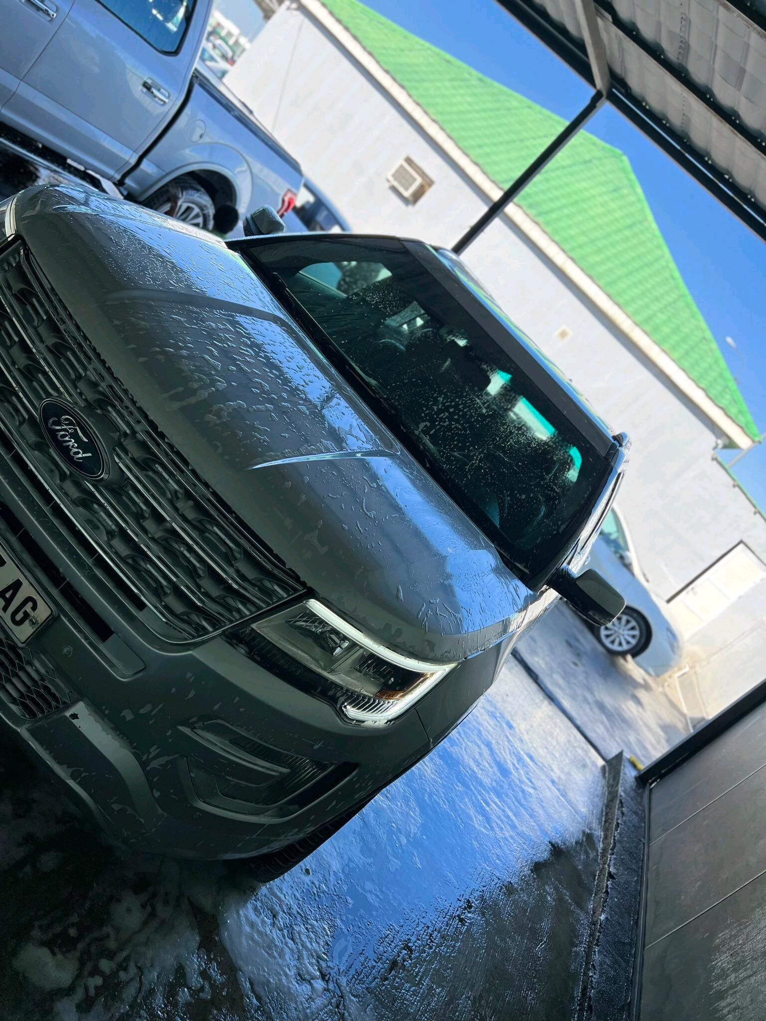 Ford Explorer 2016 - 340 000 TMT - Кëши - img 7