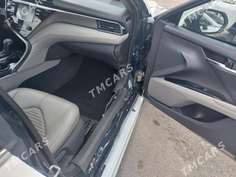 Toyota Camry 2019 - 215 000 TMT - Aşgabat - img 4