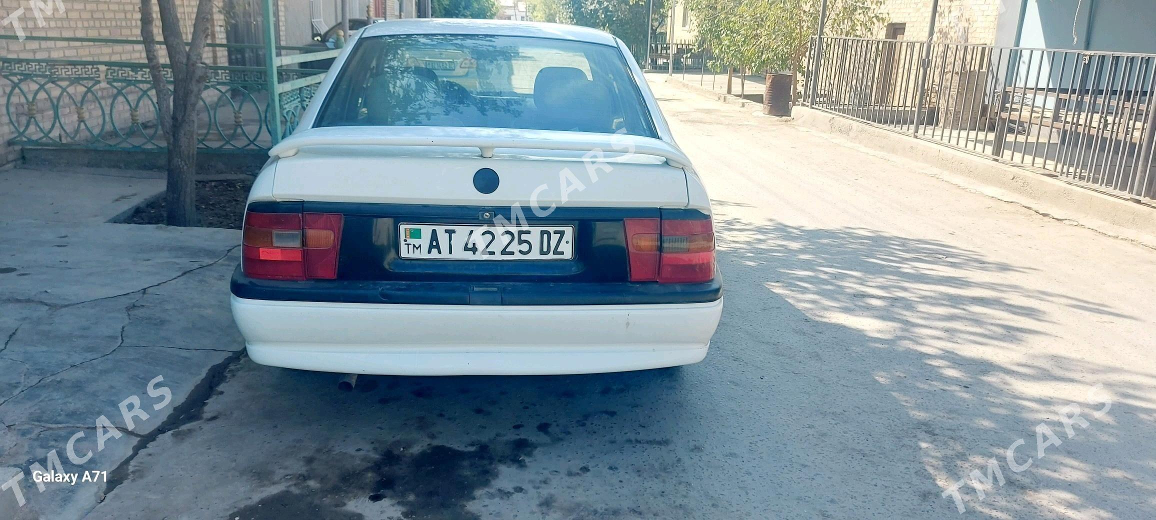 Opel Vectra 1992 - 30 000 TMT - Daşoguz - img 3