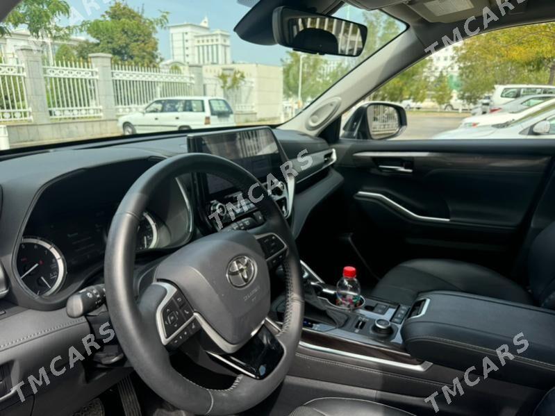 Toyota Highlander 2022 - 805 000 TMT - Aşgabat - img 8