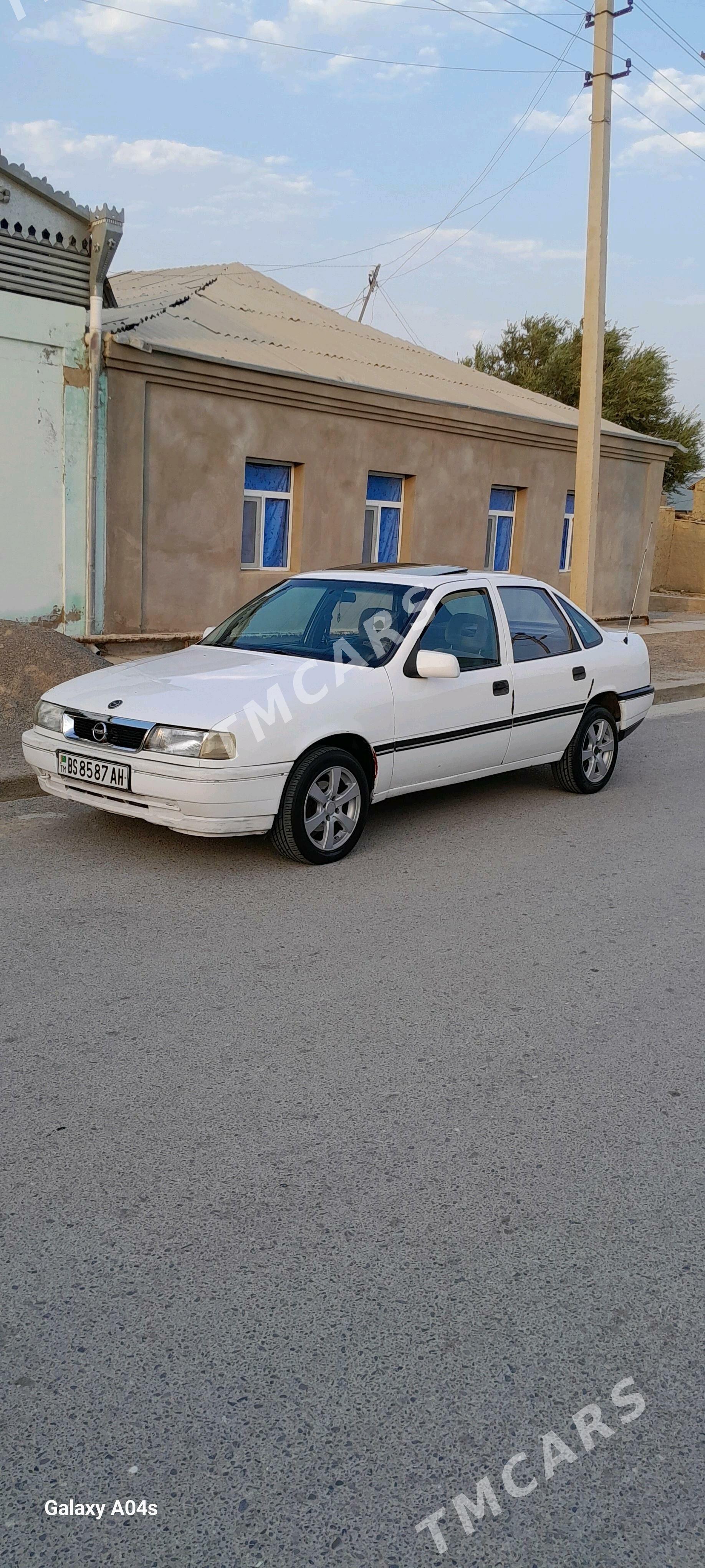 Opel Vectra 1991 - 29 000 TMT - Бахарден - img 4