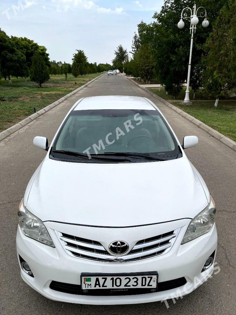 Toyota Corolla 2012 - 136 000 TMT - Дашогуз - img 4