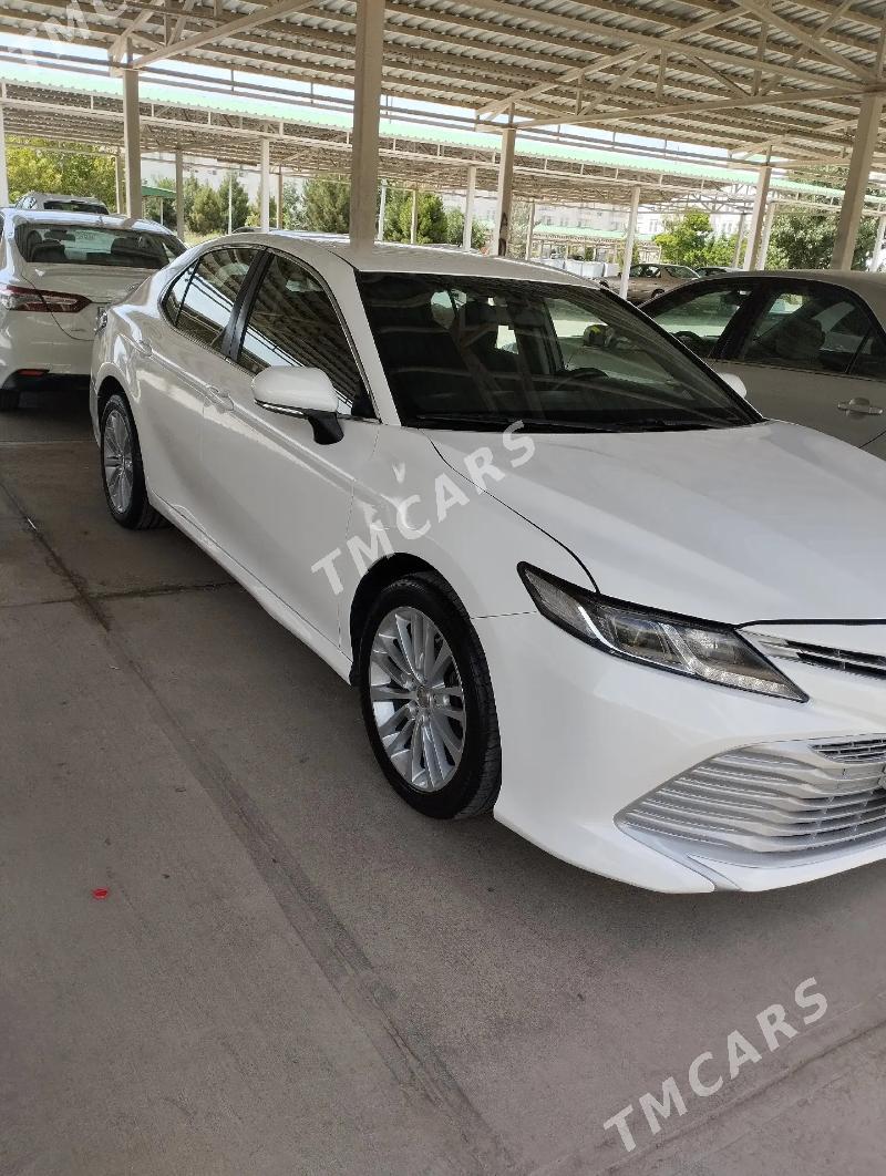 Toyota Camry 2018 - 205 000 TMT - Aşgabat - img 2