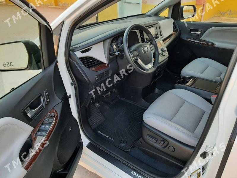 Toyota Sienna 2019 - 879 000 TMT - Aşgabat - img 4