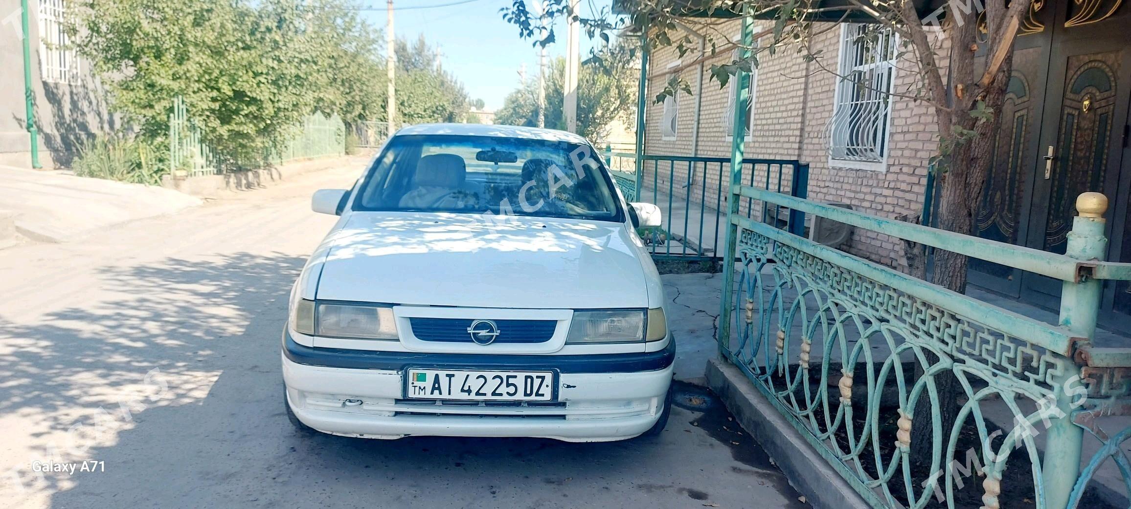 Opel Vectra 1992 - 30 000 TMT - Дашогуз - img 4