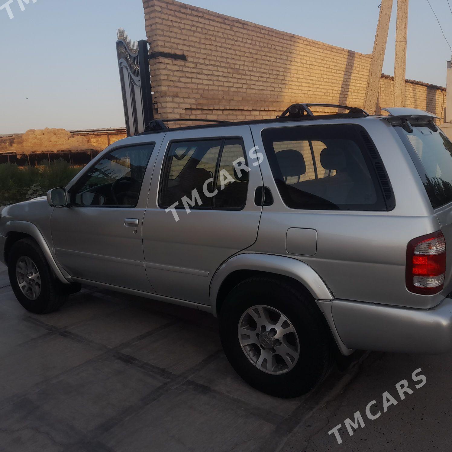 Nissan Pathfinder 2000 - 80 000 TMT - Сакар - img 2