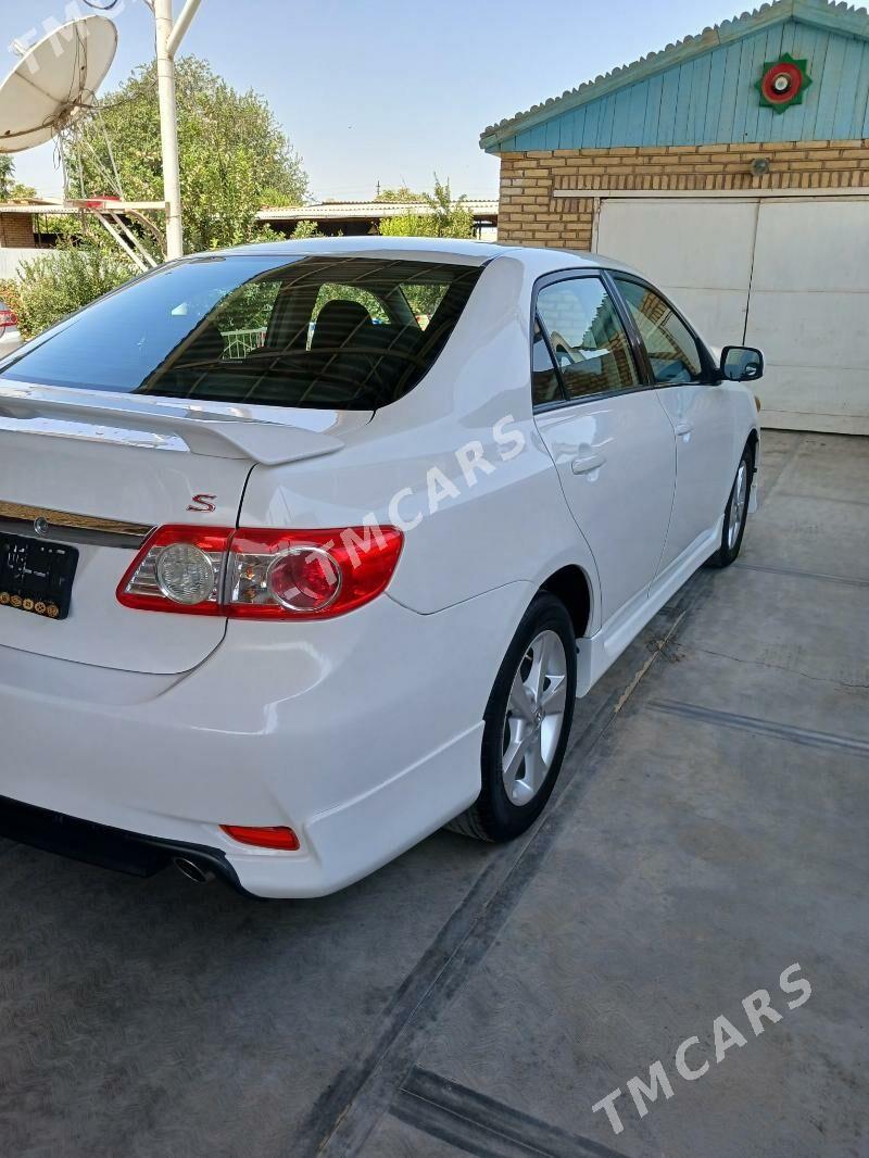 Toyota Corolla 2011 - 135 000 TMT - Мары - img 6