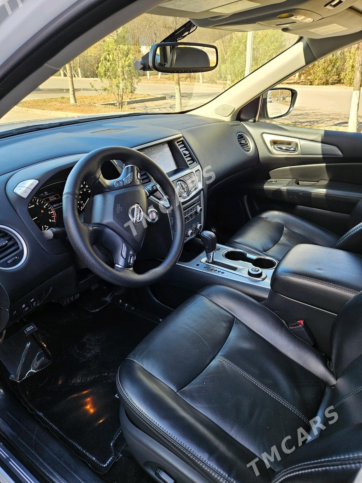 Nissan Pathfinder 2019 - 300 000 TMT - Daşoguz - img 9