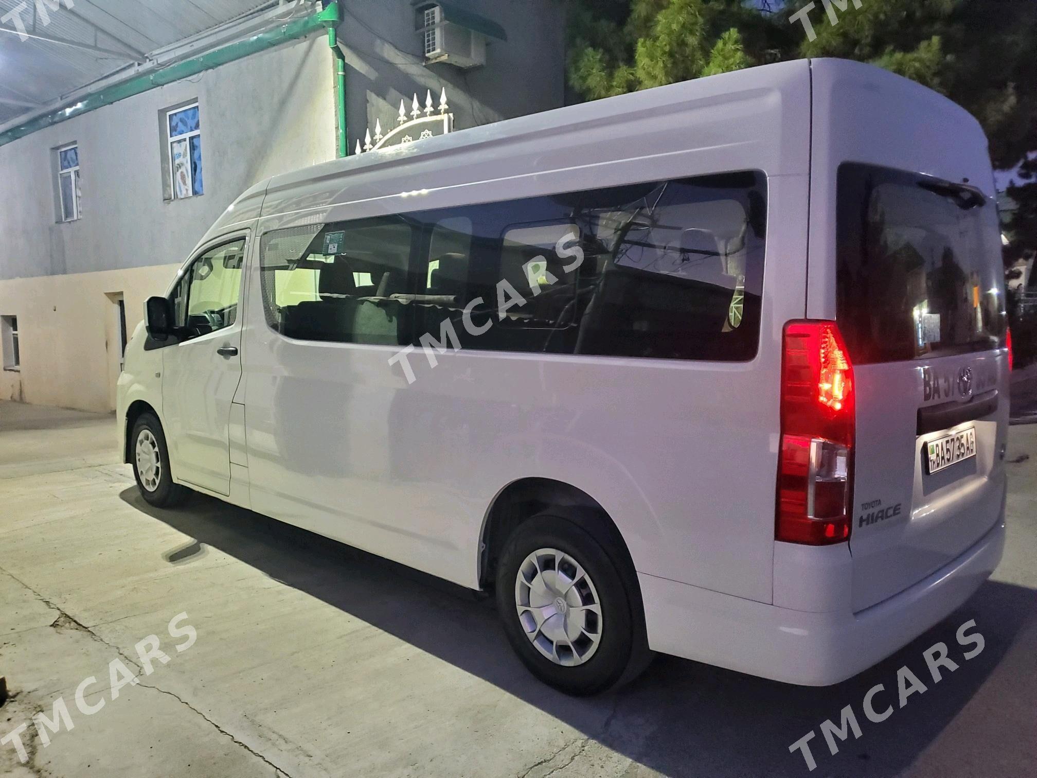 Toyota Hiace 2019 - 580 000 TMT - Ашхабад - img 6