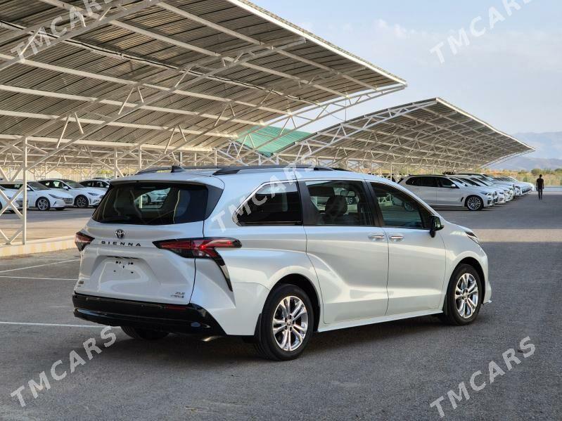 Toyota Sienna 2022 - 885 000 TMT - Aşgabat - img 3