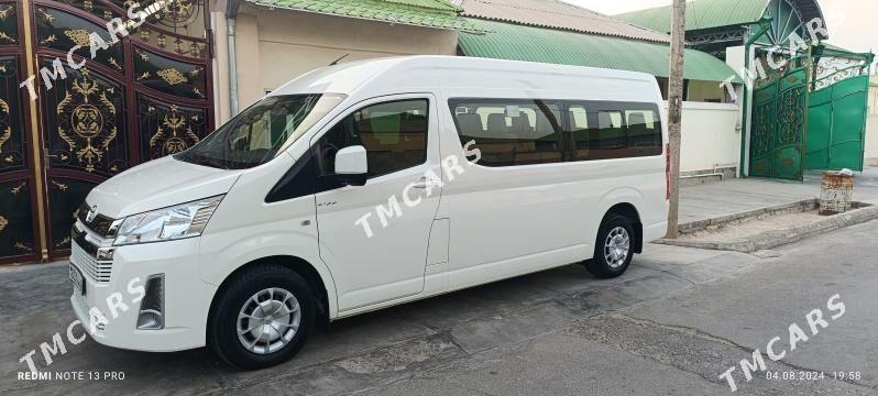 Toyota Hiace 2019 - 600 000 TMT - Büzmeýin - img 5