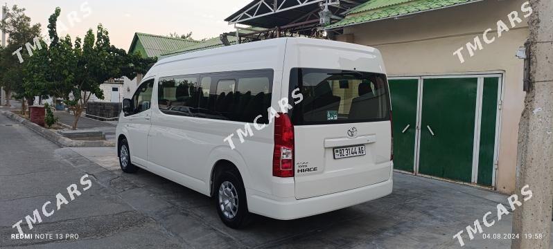 Toyota Hiace 2019 - 600 000 TMT - Büzmeýin - img 6