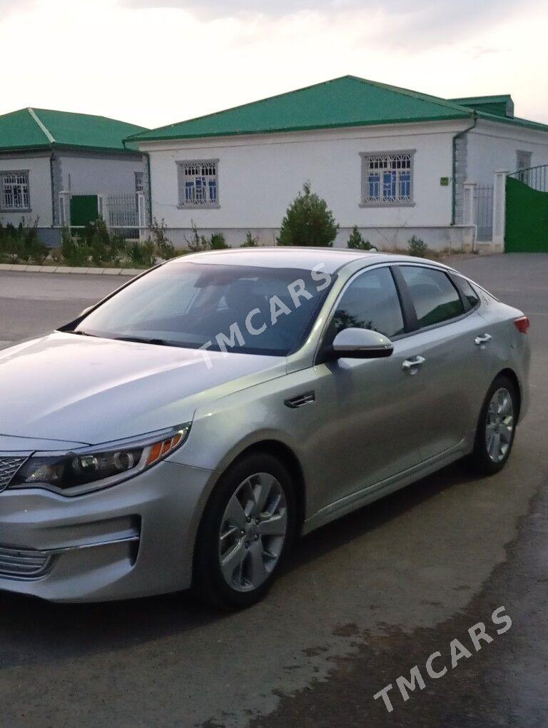 Kia Optima 2017 - 170 000 TMT - Тязе заман - img 5