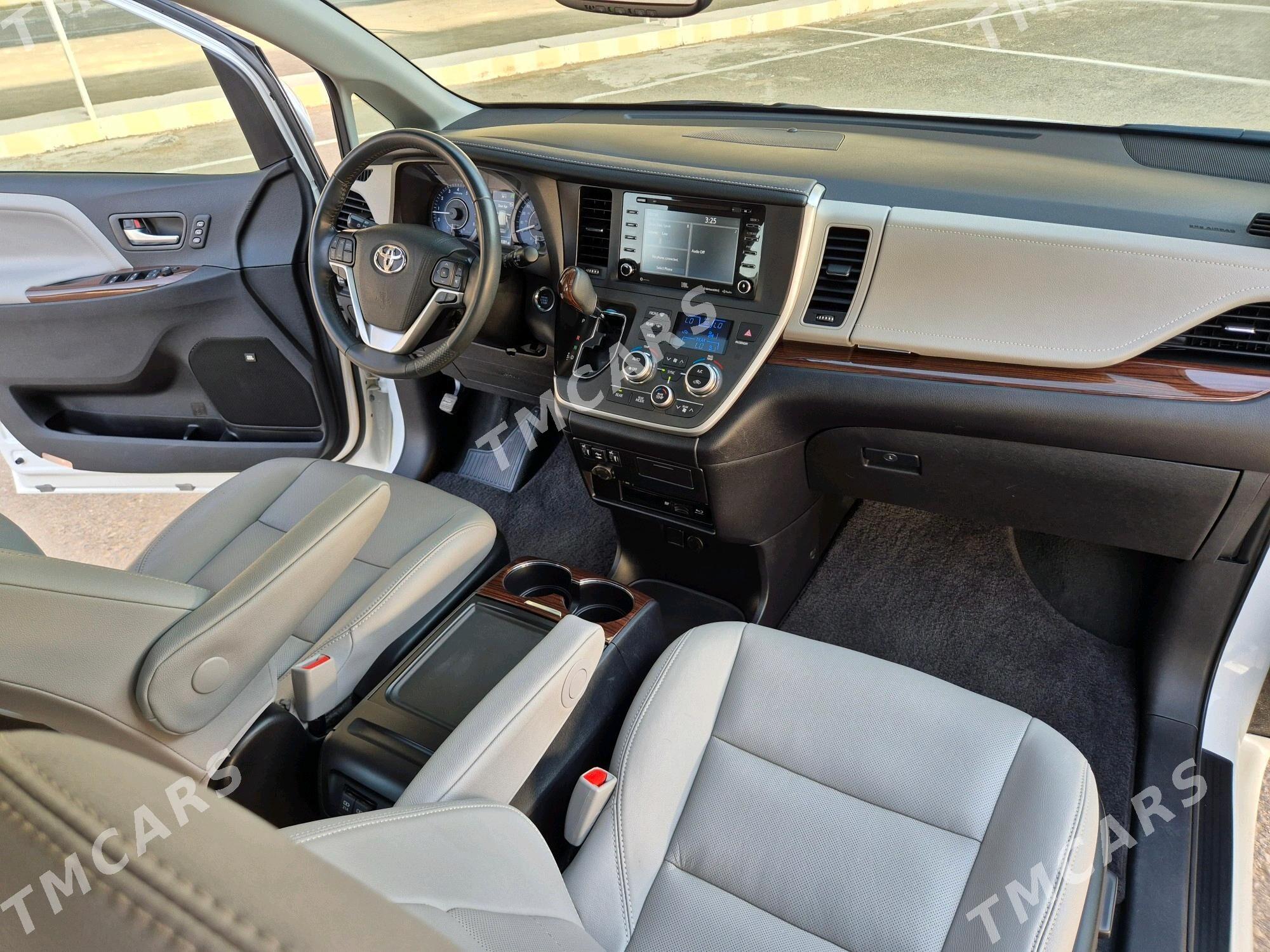 Toyota Sienna 2020 - 635 000 TMT - Ашхабад - img 9