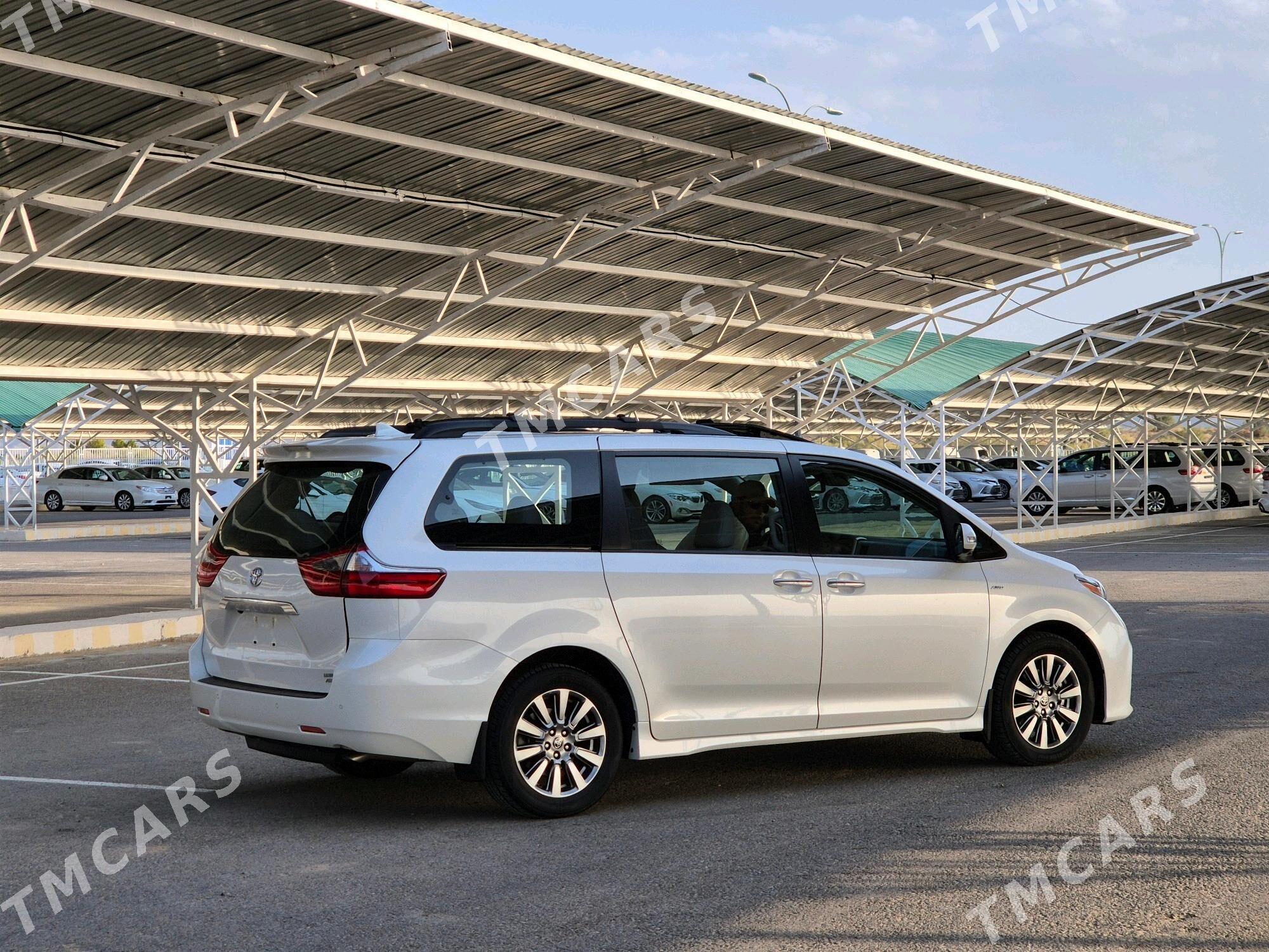 Toyota Sienna 2020 - 635 000 TMT - Ашхабад - img 10