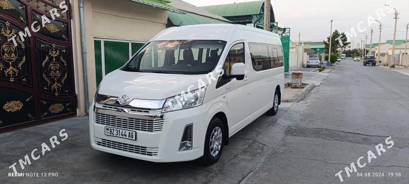 Toyota Hiace 2019 - 600 000 TMT - Büzmeýin - img 10