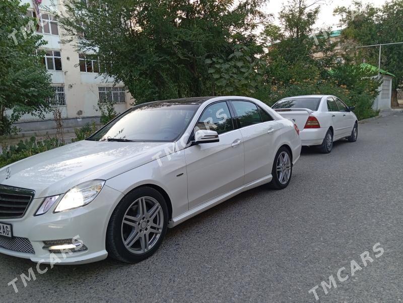 Mercedes-Benz W212 2010 - 300 010 TMT - 11 мкр - img 5