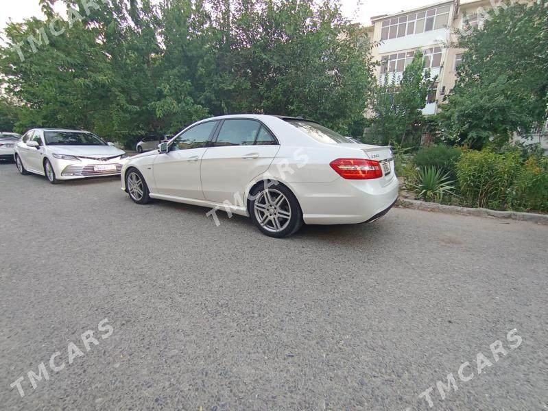 Mercedes-Benz W212 2010 - 300 010 TMT - 11 мкр - img 4