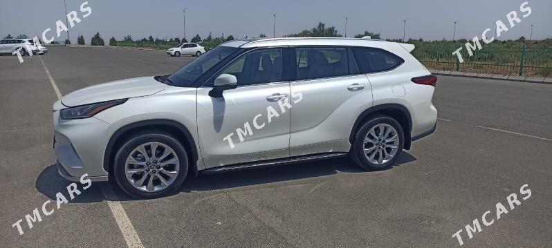 Toyota Highlander 2020 - 585 000 TMT - Ашхабад - img 2