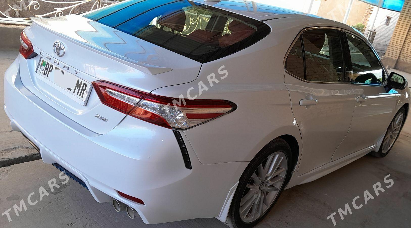 Toyota Camry 2019 - 305 000 TMT - Байрамали - img 3