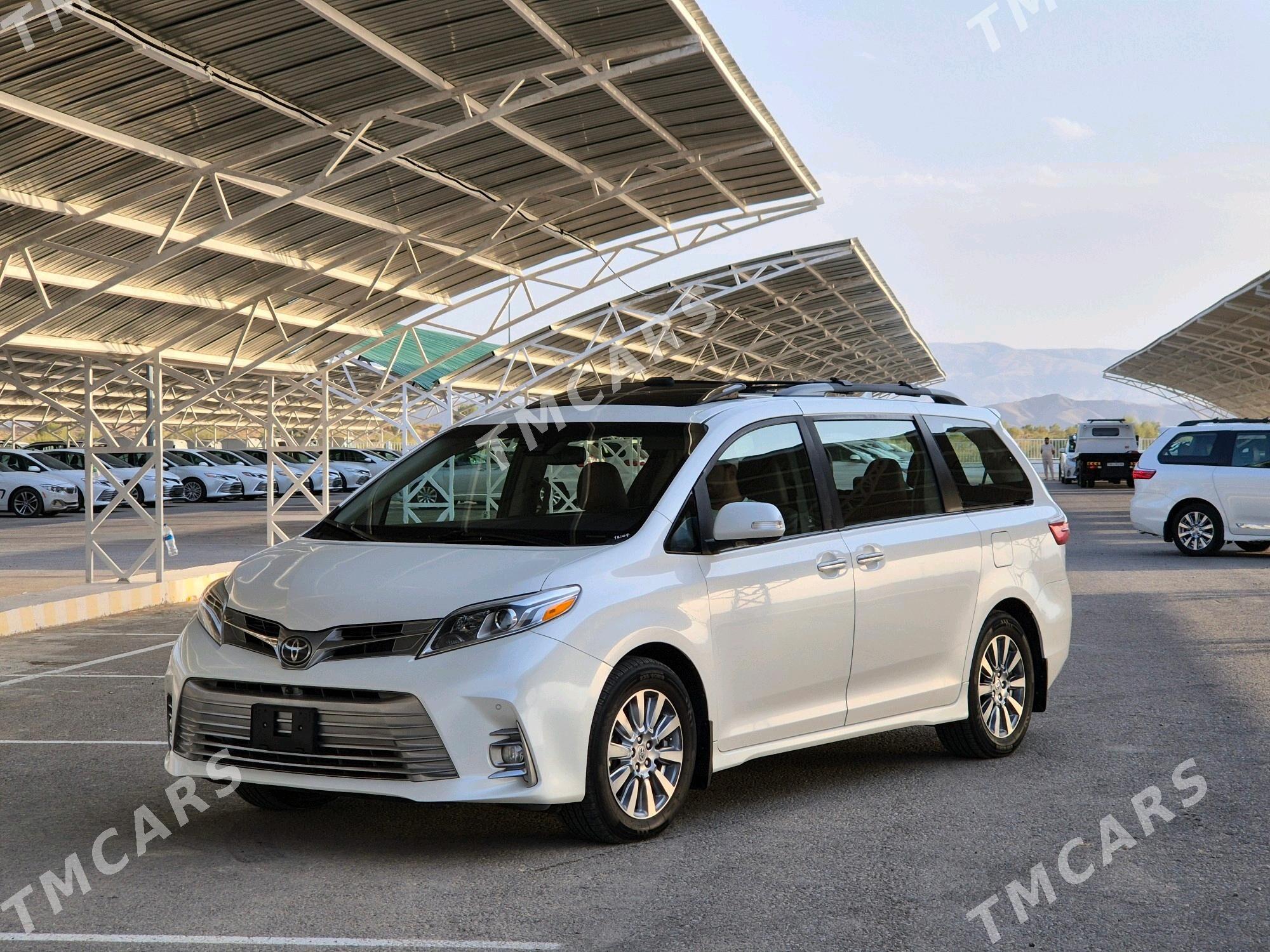 Toyota Sienna 2018 - 625 000 TMT - Aşgabat - img 3