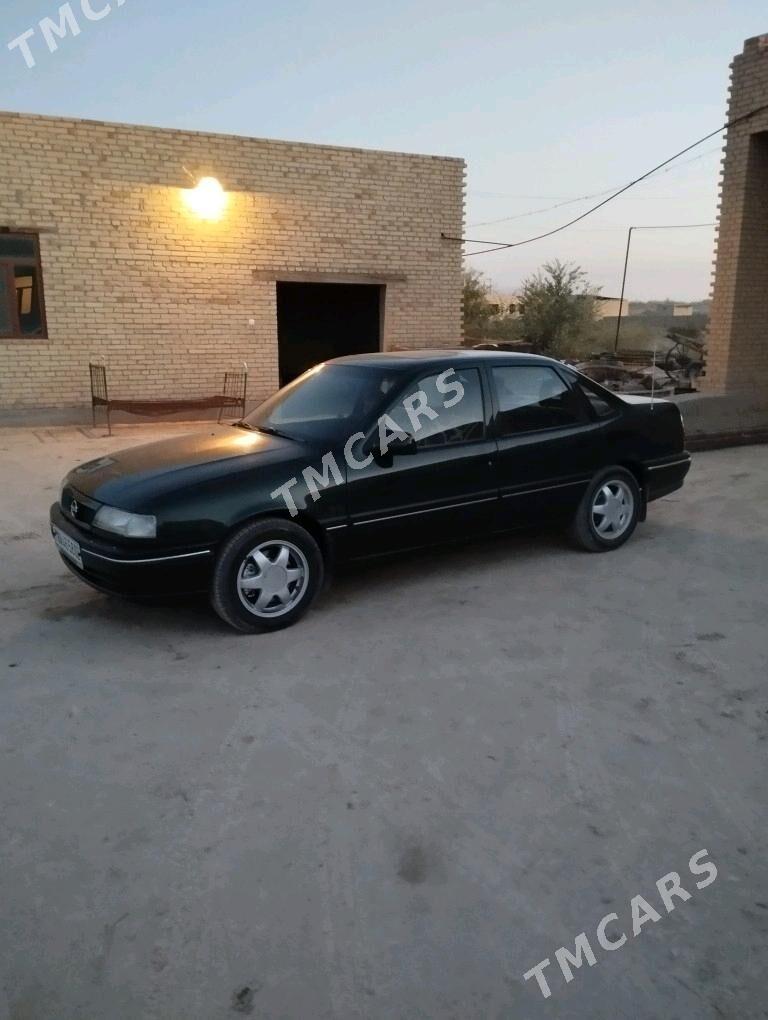 Opel Vectra 1994 - 50 000 TMT - Çärjew - img 3