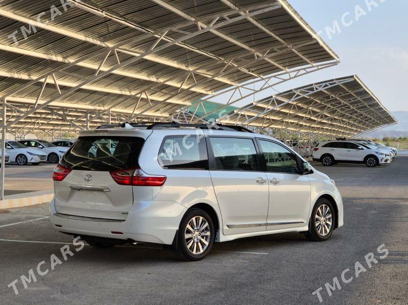 Toyota Sienna 2018 - 615 000 TMT - Aşgabat - img 7