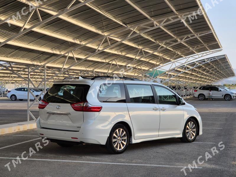 Toyota Sienna 2018 - 605 000 TMT - Aşgabat - img 3