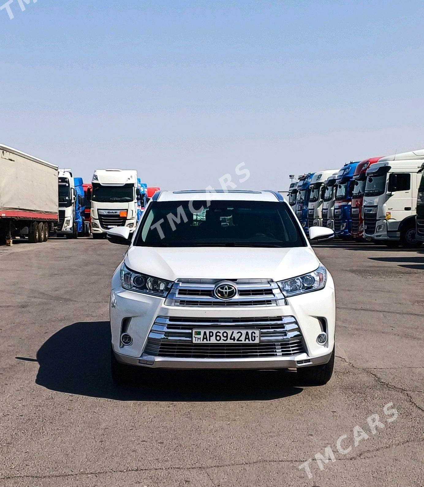 Toyota Highlander 2018 - 435 000 TMT - Aşgabat - img 6