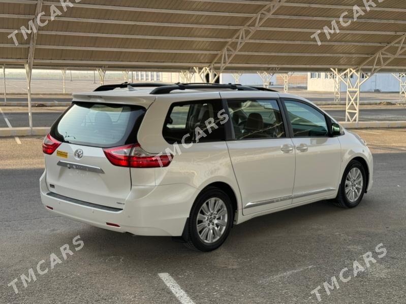 Toyota Sienna 2017 - 690 000 TMT - Aşgabat - img 3