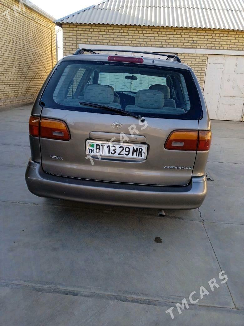 Toyota Sienna 1999 - 120 000 TMT - Sakarçäge - img 2