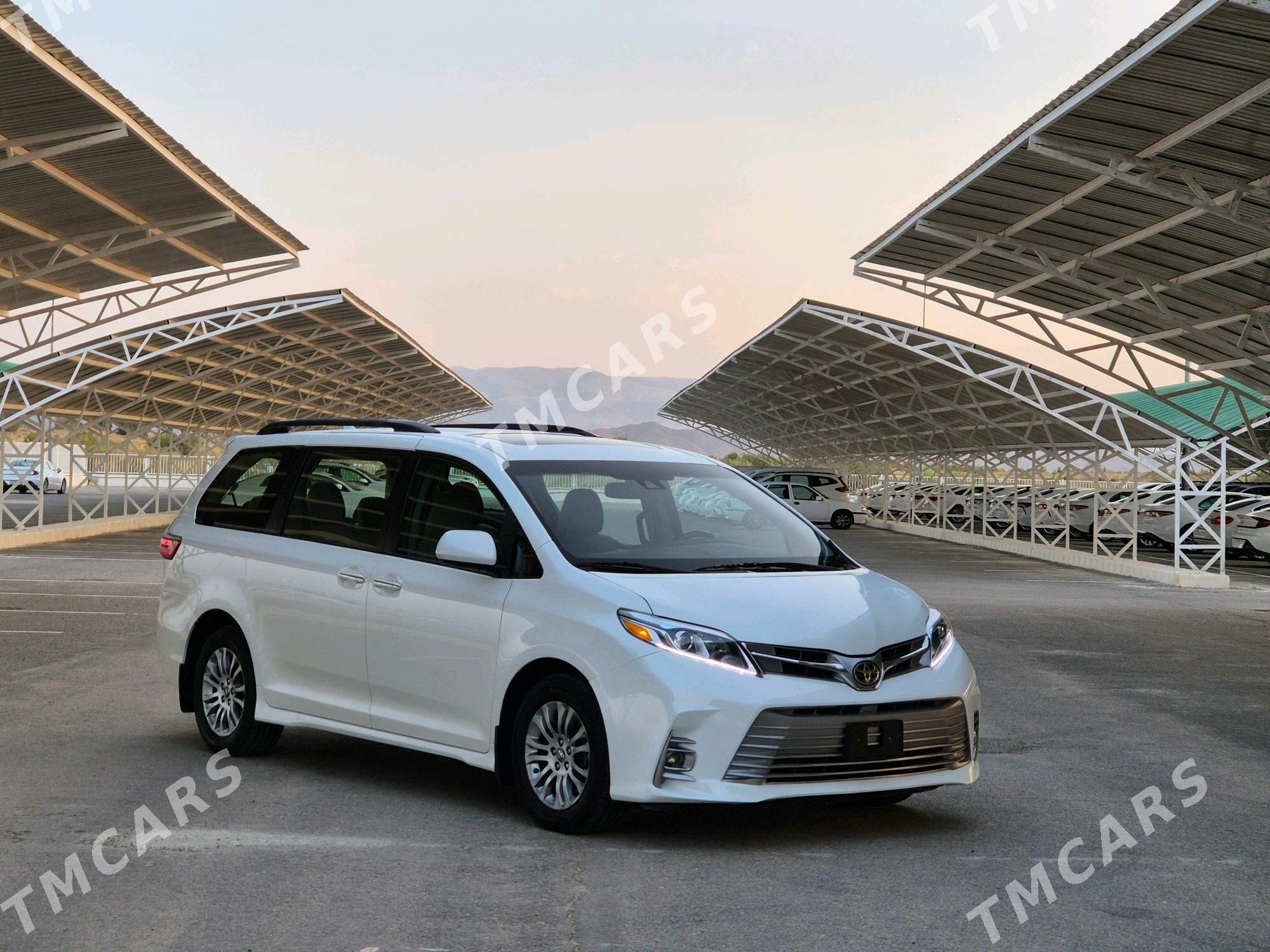 Toyota Sienna 2019 - 525 000 TMT - Aşgabat - img 2