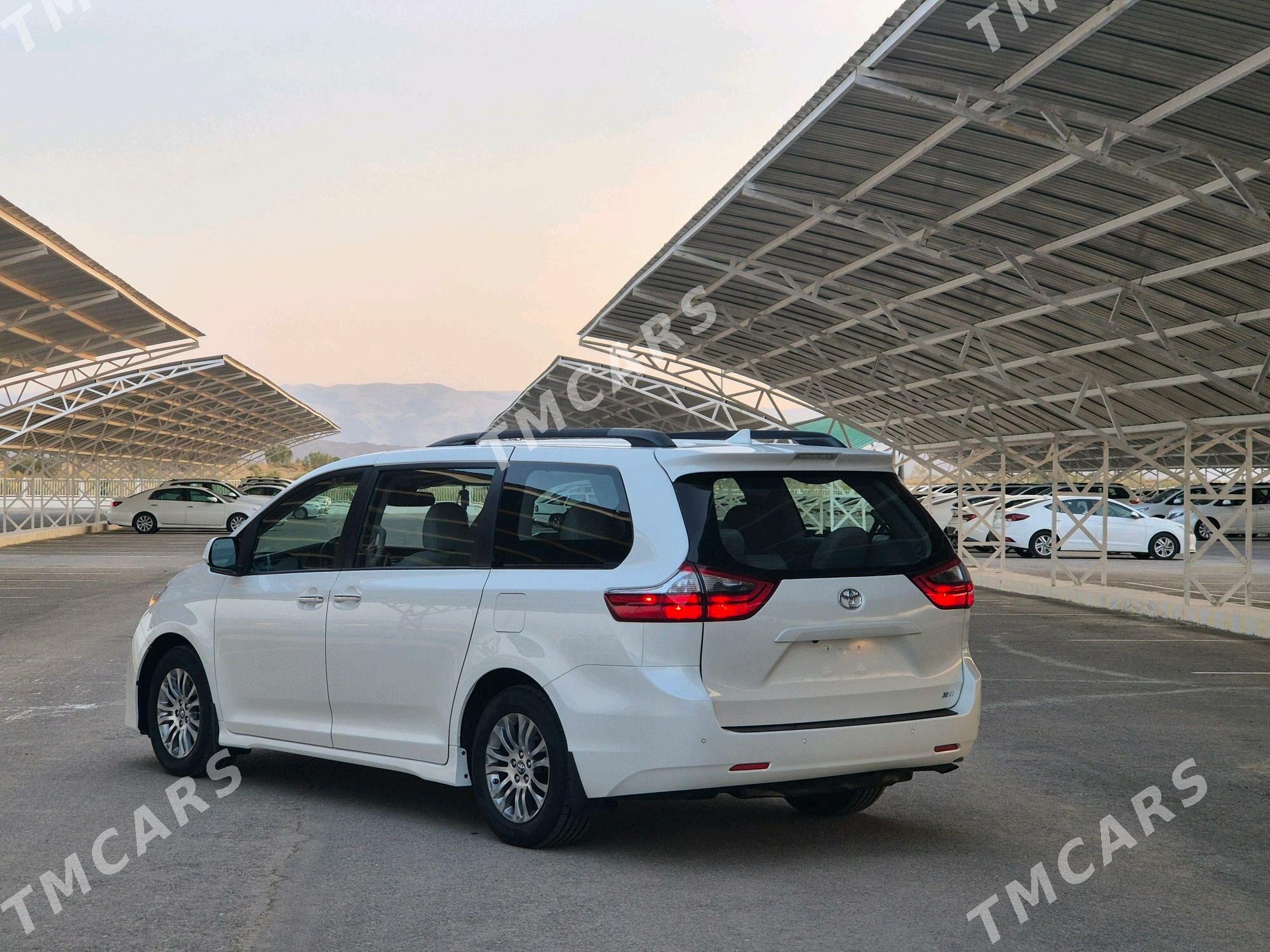 Toyota Sienna 2019 - 525 000 TMT - Ашхабад - img 7