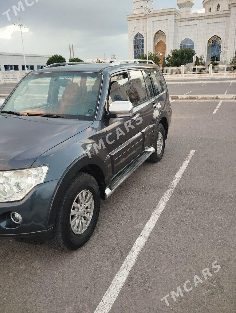 Mitsubishi Pajero 2009 - 200 000 TMT - Туркменабат - img 2