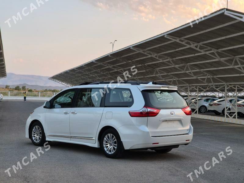 Toyota Sienna 2018 - 545 000 TMT - Aşgabat - img 6